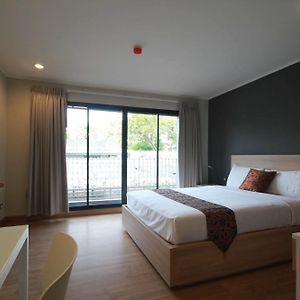 Studio con letto king size